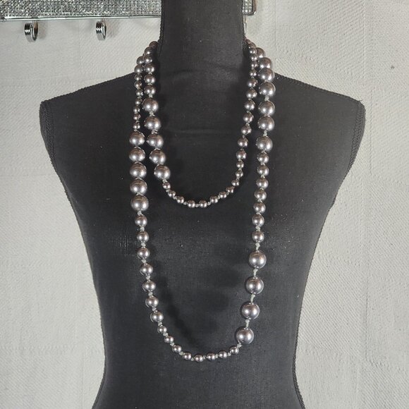 Chicos Chunky Grey Silver Tone Metal Graduated Bead Link Long 64"-68.5" Necklace - Picture 1 of 16